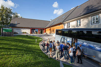 Ankunft beim Kräftereich (c) Busreisen Steiermark / Alexander Rauch