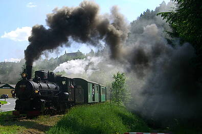 Feistritztalbahn unweit des Kräftereichs in St. Jakob im Walde